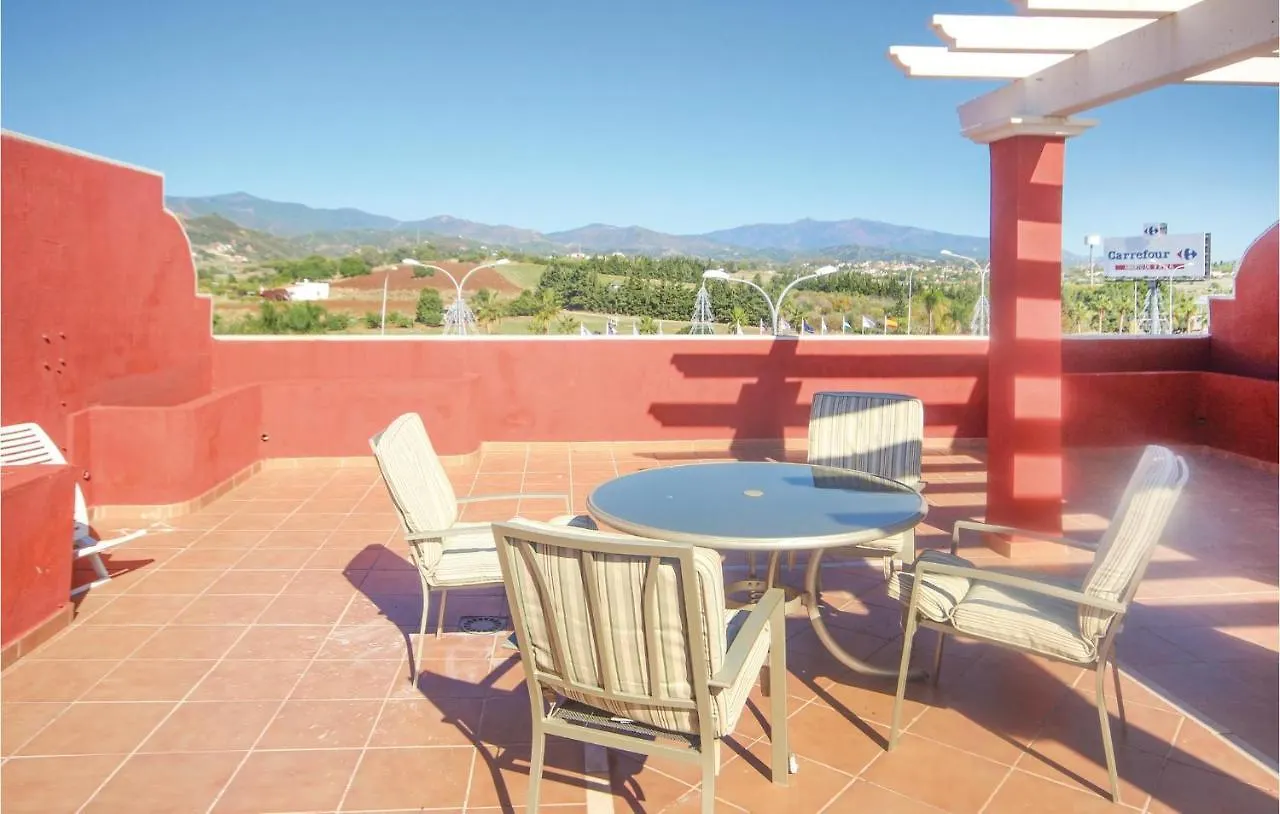 2 Bedroom Cozy Apartment In Estepona
